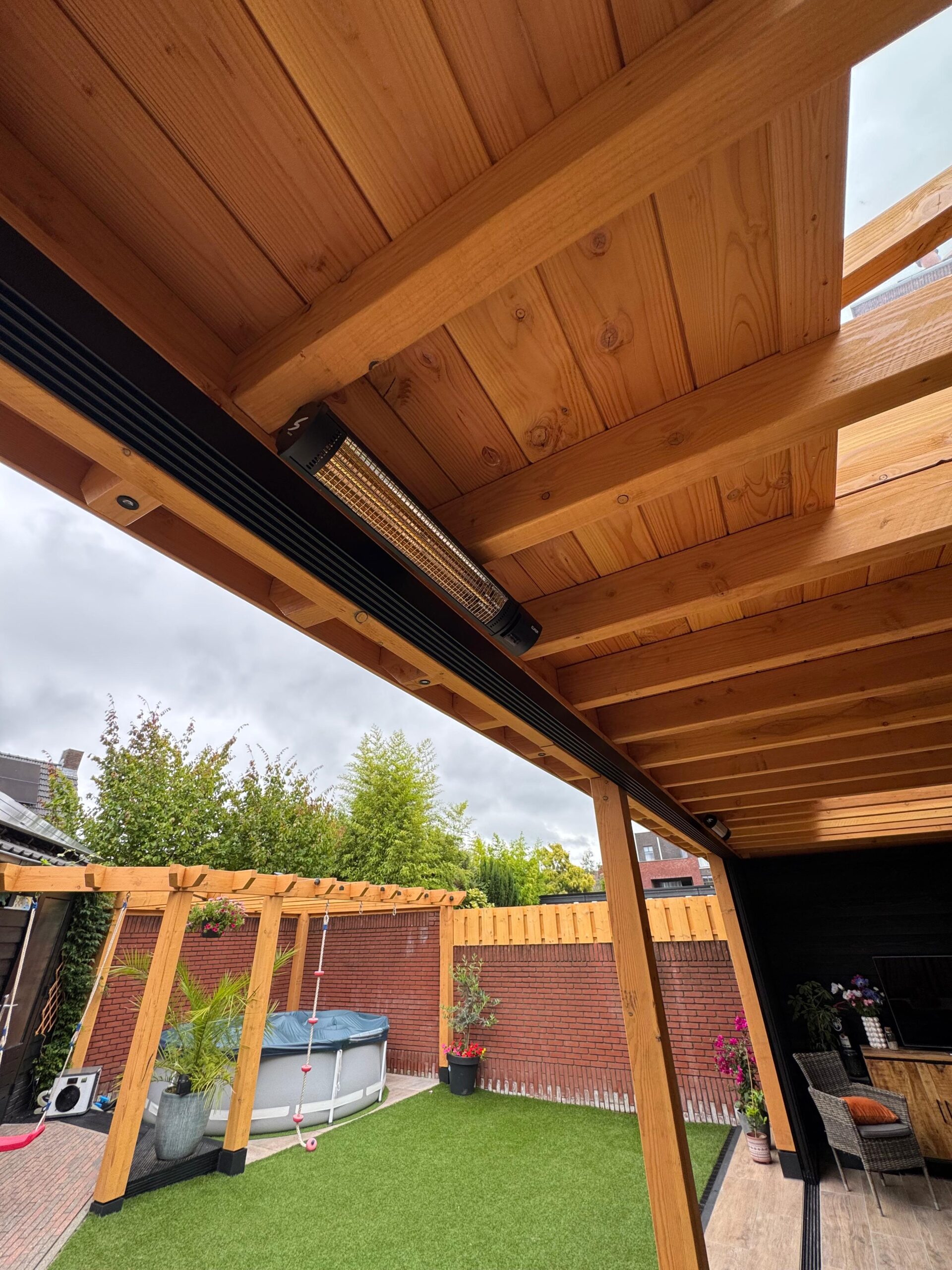 1096e360-3192-4648-ac73-dcfc9b49d422