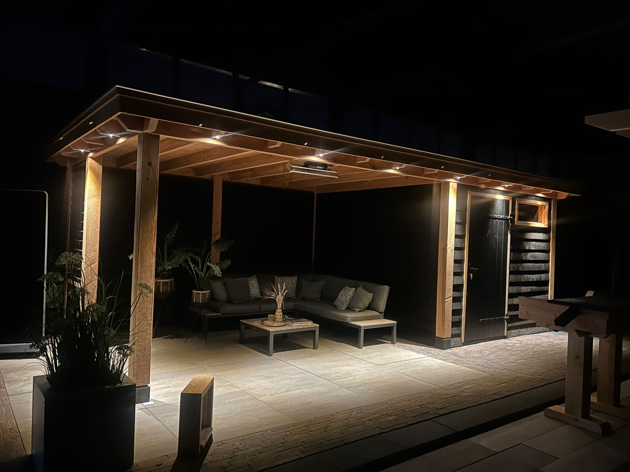 25ab7015-c057-4faf-8554-f7a23701d650