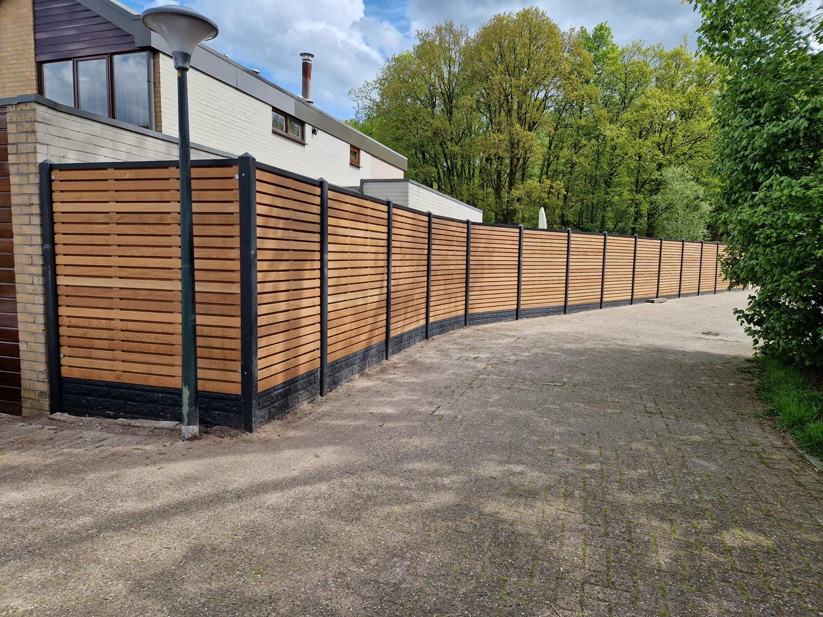 87f58b54-2346-4742-bc96-40ec2f0d44d3