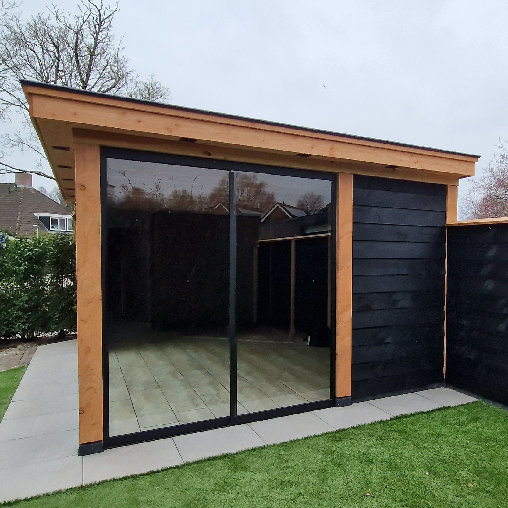 Glazen schuifwand 2-sporig