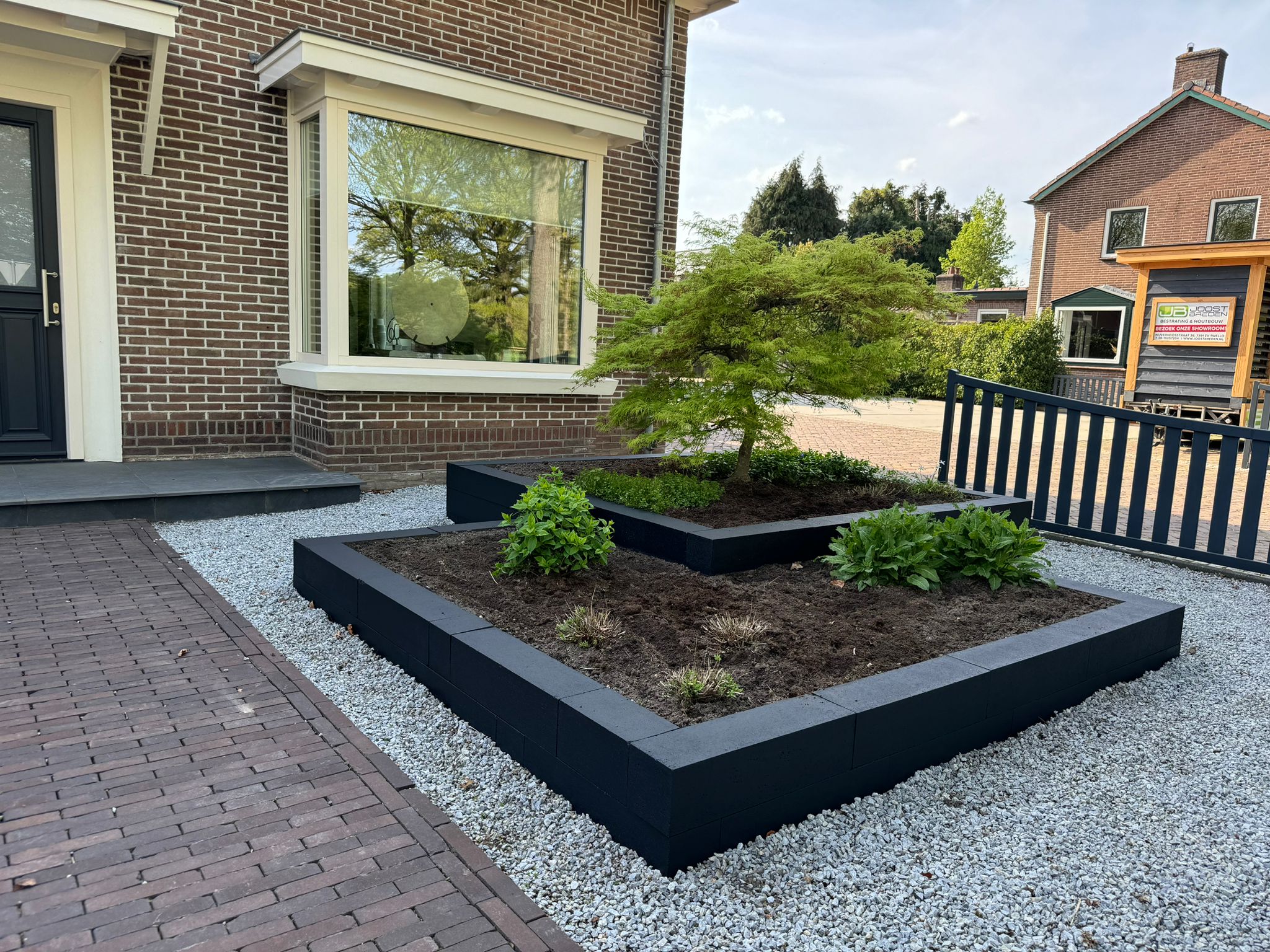 b2a9e19e-f274-420a-8fc0-add9beb194c0