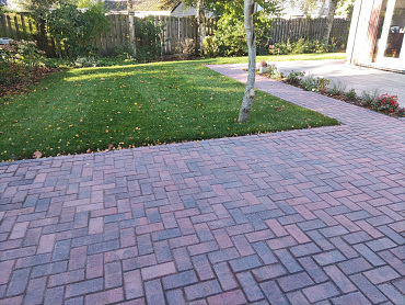 betonstraatsteen-6-cm-roodzwart-komo (1)