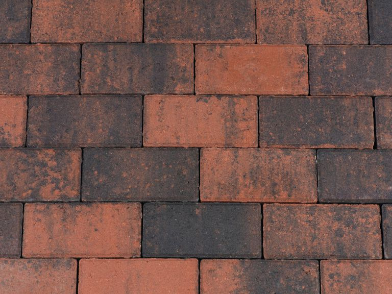 betonstraatsteen-6-cm-roodzwart-komo