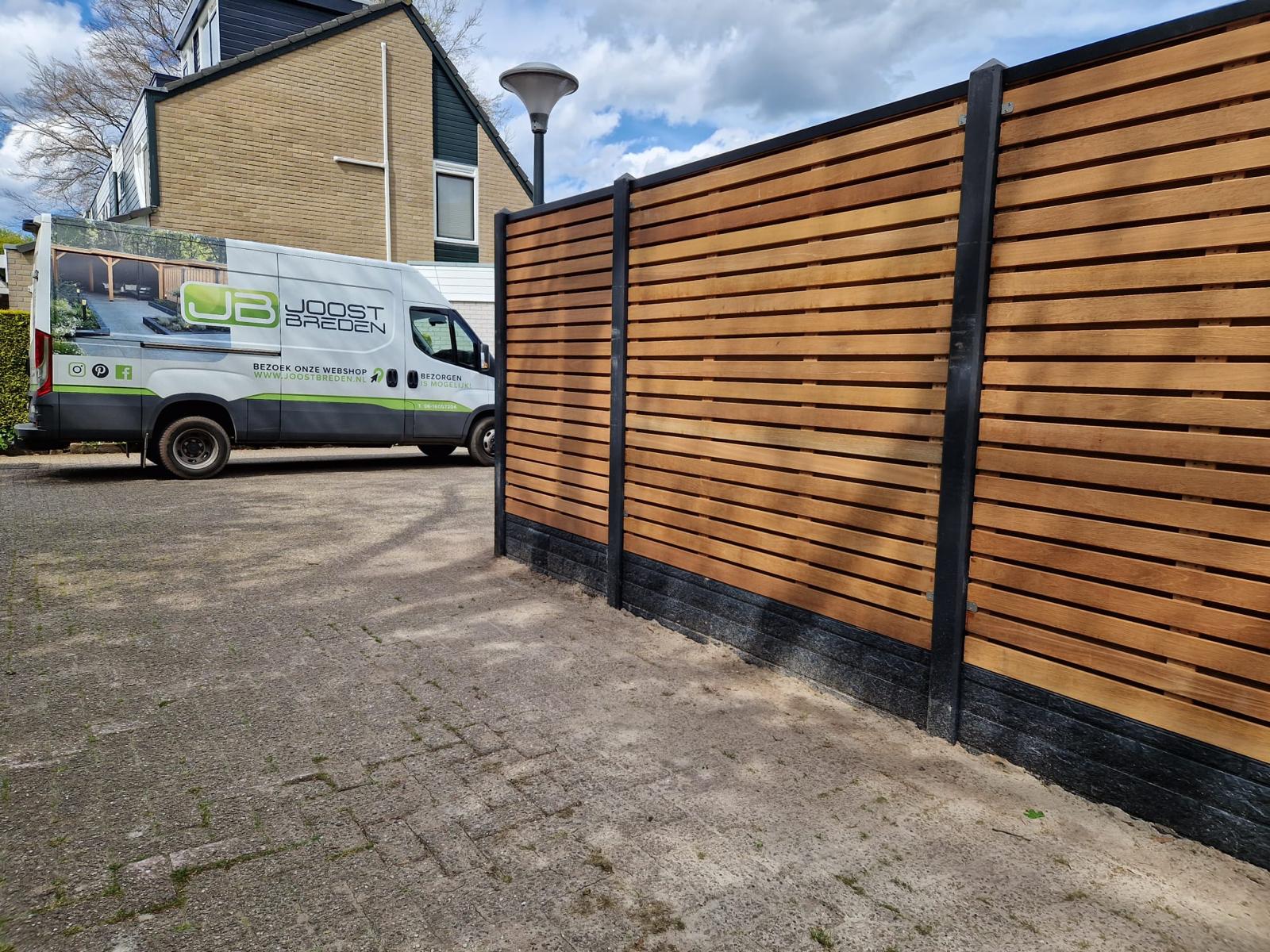 d97d4ecc-0ea1-4de4-87ec-fda6805e0428