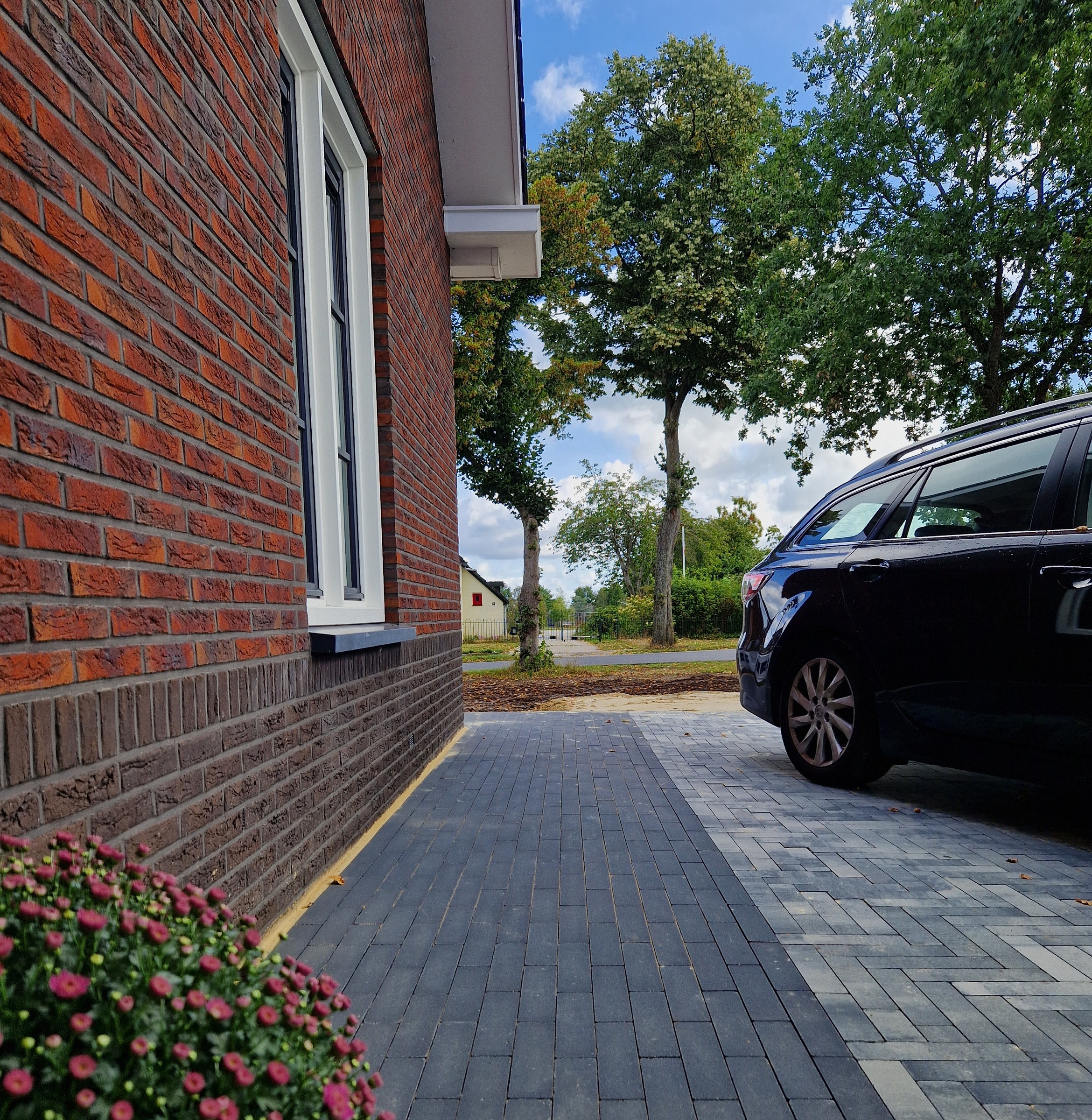 h2o-comfort-dikformaat-xl-28x7x8-cm-black (1)