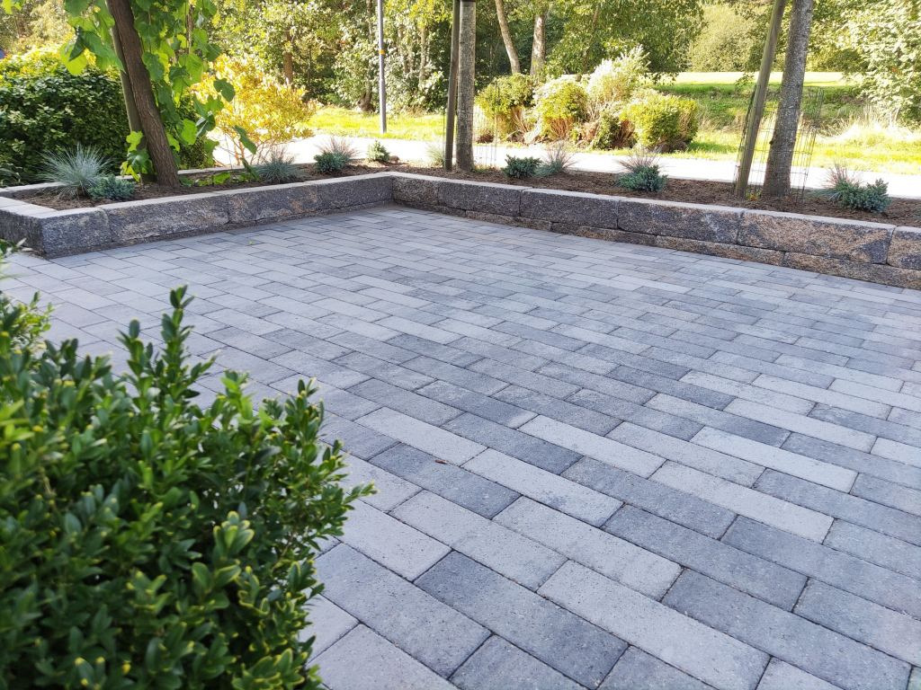 longstone-opritsteen-315x105x7-cm-grijszwart (1)