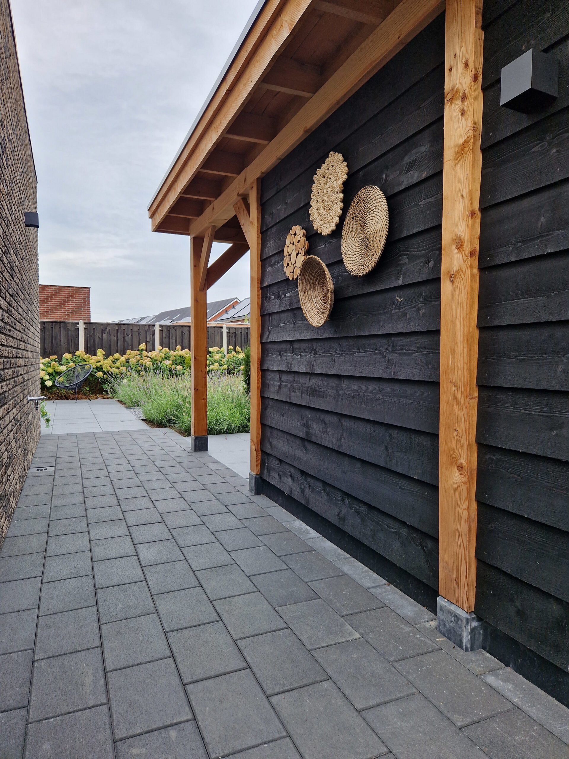 nature-top-20x30x6-cm-black (2)